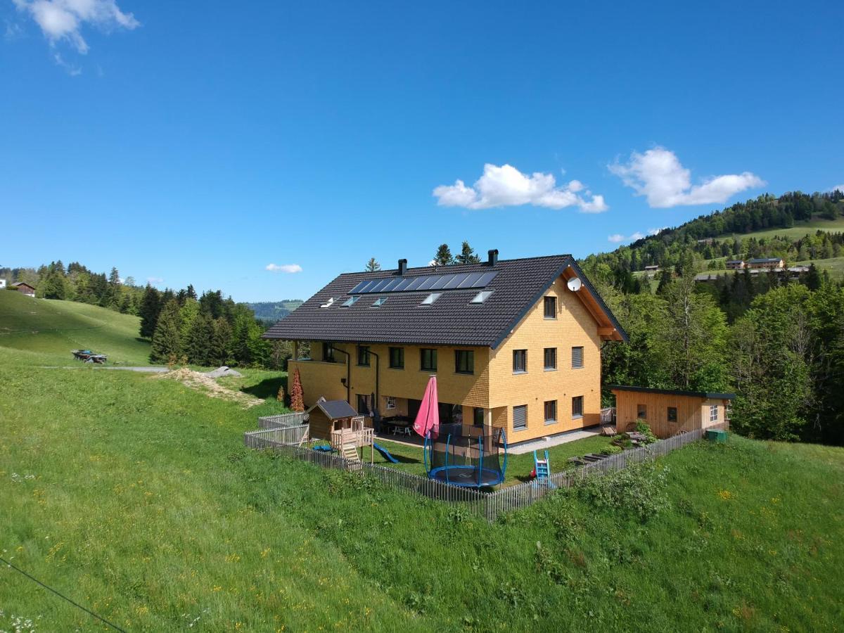 Living Apartment