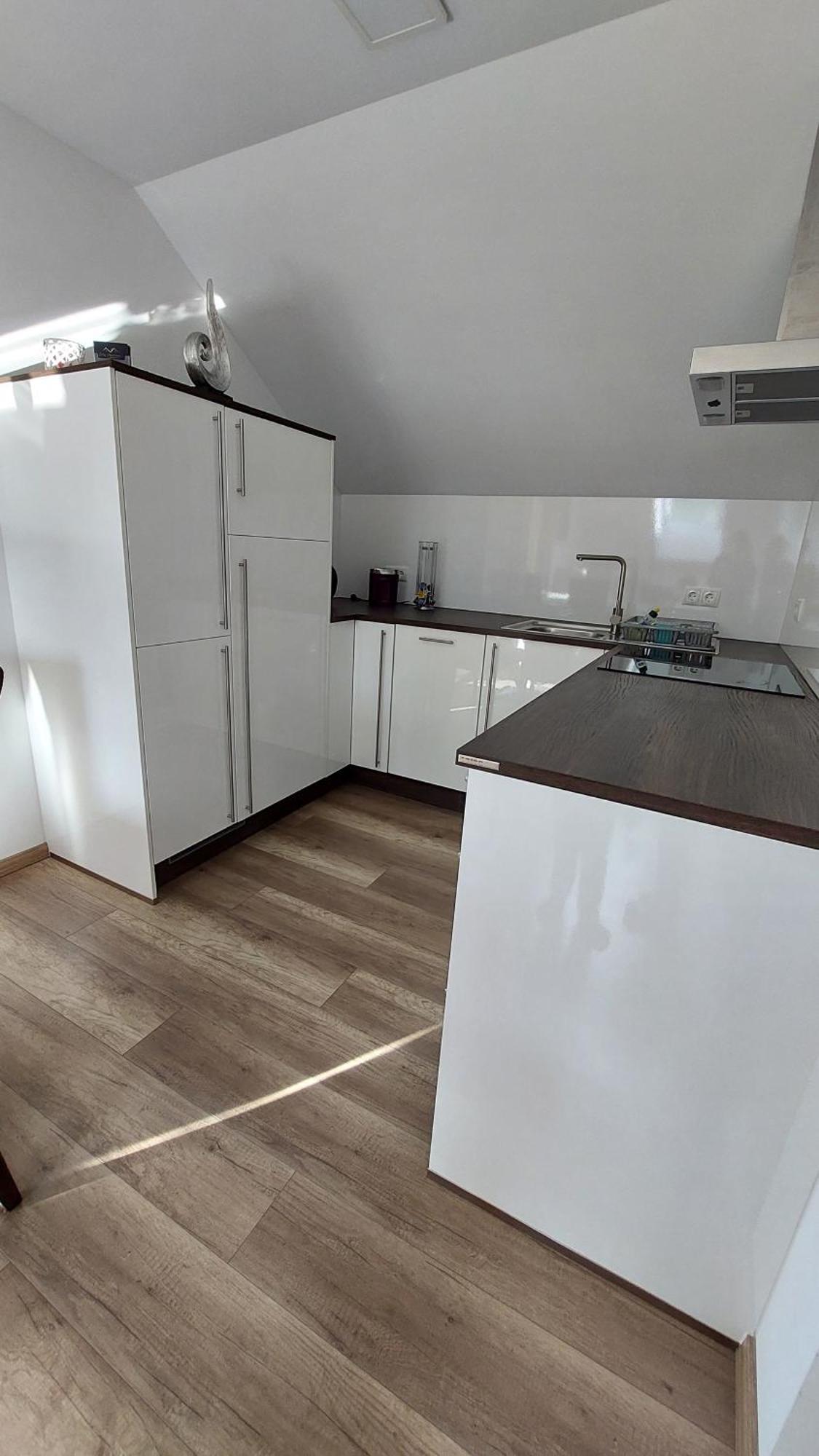 Apartment Living *
